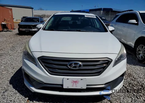 2017 Hyundai Sonata Sport z USA, uszkodzony, nr VIN 5NPE34AF3HH485160